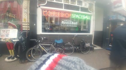 Coffeeshop Space Ball in Den Haag